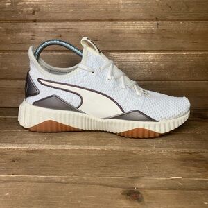 Womens Puma Defy Luxe Athletic Shoes Size 9